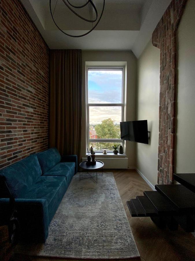 Old Slabada Loft Kaunas Bagian luar foto